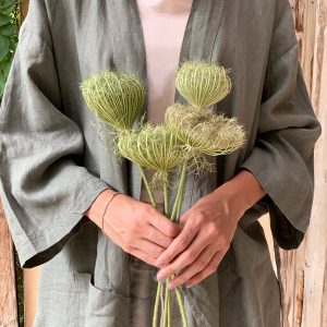 קימונו פשתן בגוון מרווה | The Linen Kimono
