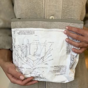 תיק קלאצ' |  Clutch Tyvek Bag